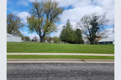 813 &amp; 815 Western Street, Marshfield, WI 54449 - Photo 1