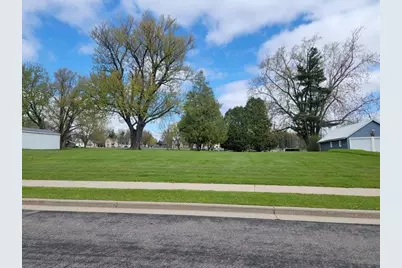 813 &amp; 815 Western Street, Marshfield, WI 54449 - Photo 2