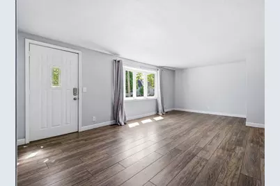 606 N Plum Avenue, Marshfield, WI 54449 - Photo 6