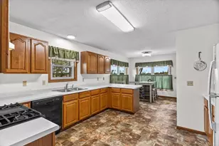 9816 Lincoln Ave, Marshfield, WI 54449 - Photo 14