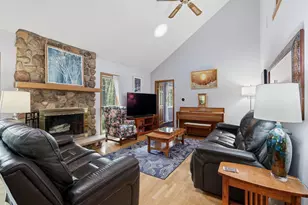 611 Honey Bear Ct, Waupaca, WI 54981 - Photo 22