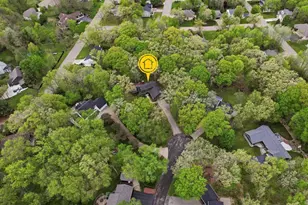 611 Honey Bear Ct, Waupaca, WI 54981 - Photo 4