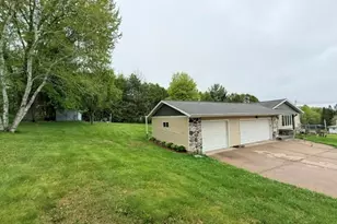 3601 N 18th Ave, Wausau, WI 54401 - Photo 6