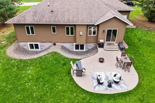 5111 Prairie Ridge Dr, Wisconsin Rapids, WI 54494 - Photo 2