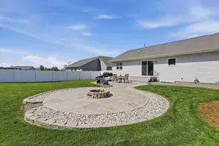 4000 Hanover St, Plover, WI 54467 - Photo 30
