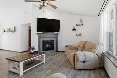 4000 Hanover Street, Plover, WI 54467 - Photo 6