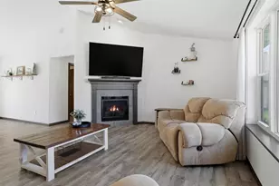 4000 Hanover St, Plover, WI 54467 - Photo 6