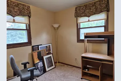 1300 E 20th Street, Marshfield, WI 54449 - Photo 18