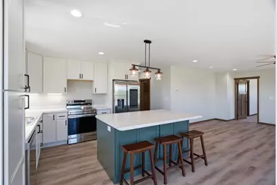 711 Pep's Drive, Medford, WI 54451 - Photo 6