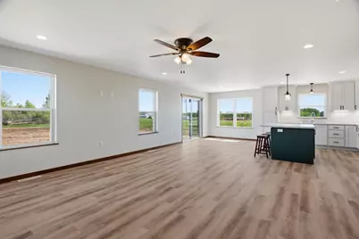 711 Pep's Drive, Medford, WI 54451 - Photo 12