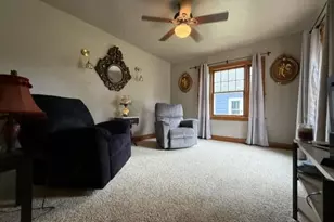 1203 Royalton St, Waupaca, WI 54981 - Photo 2
