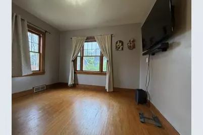 1203 Royalton Street, Waupaca, WI 54981 - Photo 10