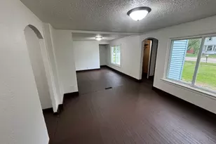 670 Gertrude Ave, Nekoosa, WI 54457 - Photo 10