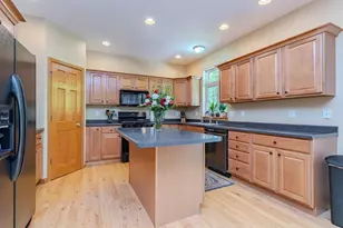 2263 Meadow Dr, Kronenwetter, WI 54455 - Photo 16
