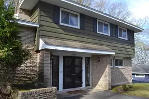 1223 Sylvan St, Wausau, WI 54403 - Photo 2