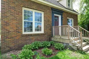 613 Floral Ave, Wausau, WI 54403 - Photo 4