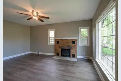 613 Floral Avenue, Wausau, WI 54403 - Photo 16