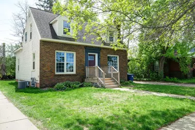 613 Floral Avenue, Wausau, WI 54403 - Photo 2