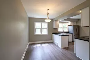 613 Floral Ave, Wausau, WI 54403 - Photo 8