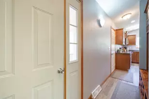 6607 Cavin Dr, Wausau, WI 54401 - Photo 4