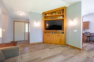 6607 Cavin Dr, Wausau, WI 54401 - Photo 6