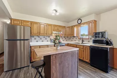 3008 W Huetter Street, Marshfield, WI 54449 - Photo 8