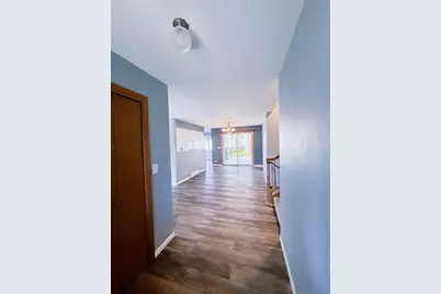 2015 Circle Drive, Kronenwetter, WI 54455 - Photo 6