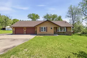 1957 County Road T N, Amherst Junction, WI 54407 - Photo 2