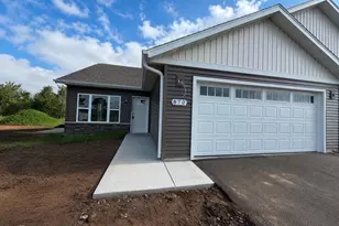 870 Morning Star Ln, Plover, WI 54467 - Photo 2