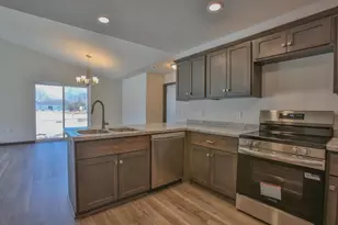 870 Morning Star Ln, Plover, WI 54467 - Photo 6
