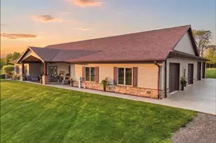 210277 Heartland Hills Rd, Stratford, WI 54484 - Photo 2