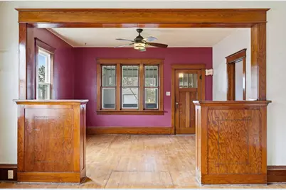 607 W Arnold Street, Marshfield, WI 54449 - Photo 8