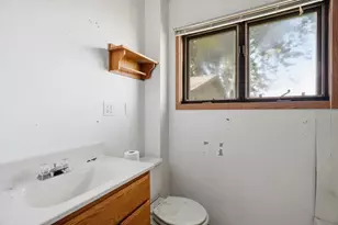 1108 N Walnut Ave, Marshfield, WI 54449 - Photo 12