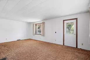 1108 N Walnut Ave, Marshfield, WI 54449 - Photo 4