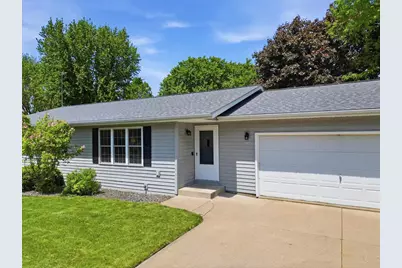 2329 Pecan Parkway, Marshfield, WI 54449 - Photo 2