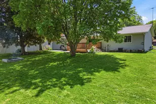 2329 Pecan Pkwy, Marshfield, WI 54449 - Photo 28