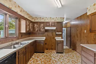 8130 52nd St S, Wisconsin Rapids, WI 54494 - Photo 4
