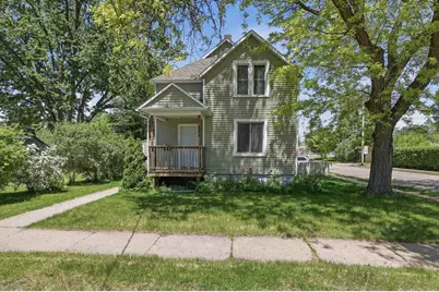 648 Franklin Street #648A, Stevens Point, WI 54481 - Photo 2
