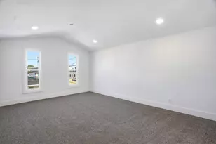 208 E 4th St, Marshfield, WI 54449 - Photo 28
