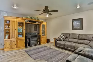 4201 Oak Terrace, Weston, WI 54476 - Photo 24