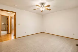 5321 Fox Run Dr, Wisconsin Rapids, WI 54494 - Photo 12