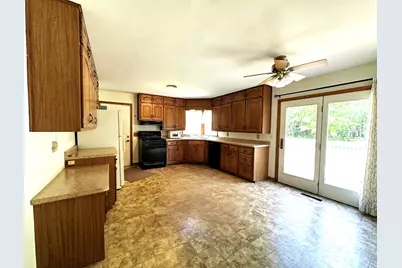 4011 Griffith Avenue, Wisconsin Rapids, WI 54494 - Photo 10
