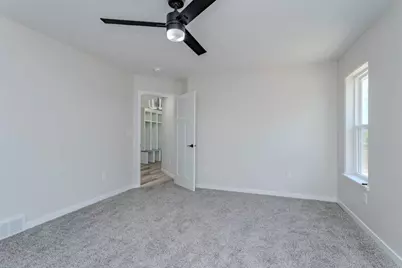 621 Amberwood Way, Plover, WI 54467 - Photo 24