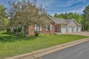 2800 Thielman St, Merrill, WI 54452 - Photo 2