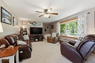 417 Chapley Ave, Junction City, WI 54443 - Photo 10
