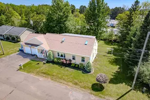 601 S 39th Ave, Wausau, WI 54401 - Photo 2