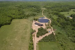 3262 N Rd, Kronenwetter, WI 54455 - Photo 4