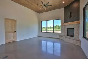 3262 N Rd, Kronenwetter, WI 54455 - Photo 14