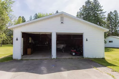 627 Deresch Street, Antigo, WI 54409 - Photo 2