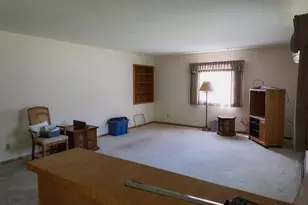 627 Deresch St, Antigo, WI 54409 - Photo 8